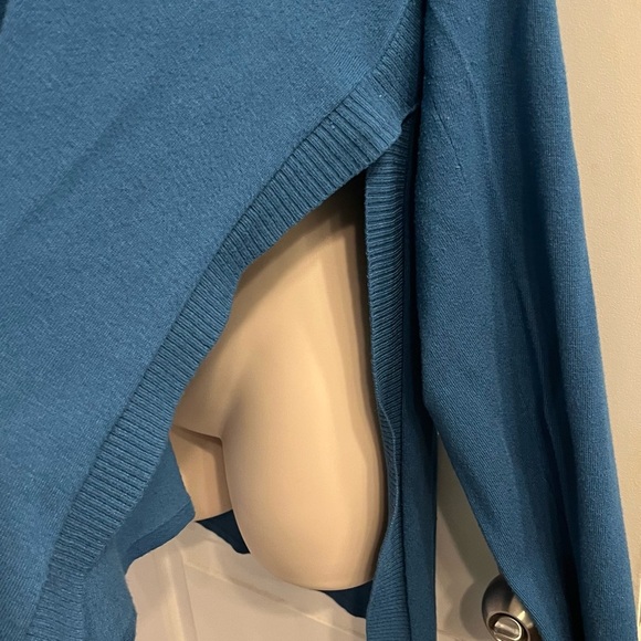 Grace Elements Blue Cowl Neck Top with side cut outs size XL - Picture 4 of 11